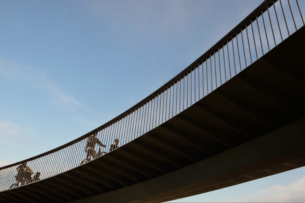 Fuß- und Radwegbrücke über die B28, Verbindung zwischen Haltestelle Bad Urach Wasserfall und Haupteingang Gartenschau im Bereich Diegele-Wehr, Verknüpfung Kurgebiet mit dem Wanderparkplatz-Maisental